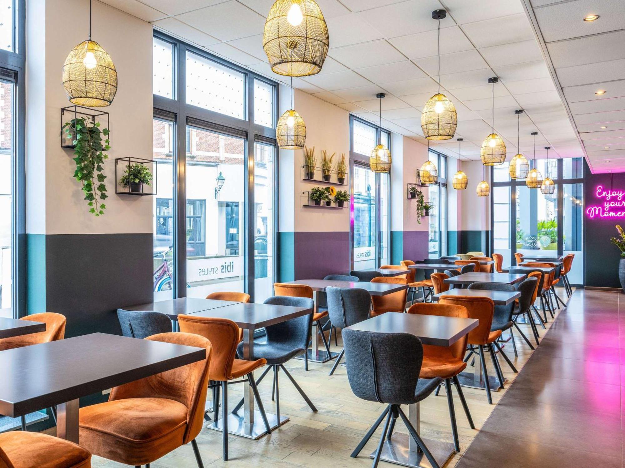 Ibis Styles Hotel Brussels Centre Stephanie Saint-Gilles Ngoại thất bức ảnh