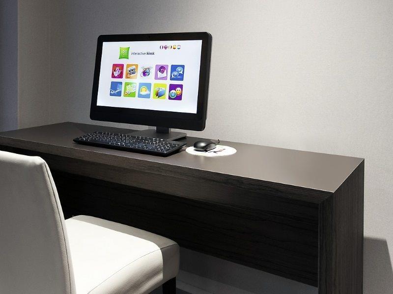 Ibis Styles Hotel Brussels Centre Stephanie Saint-Gilles Ngoại thất bức ảnh